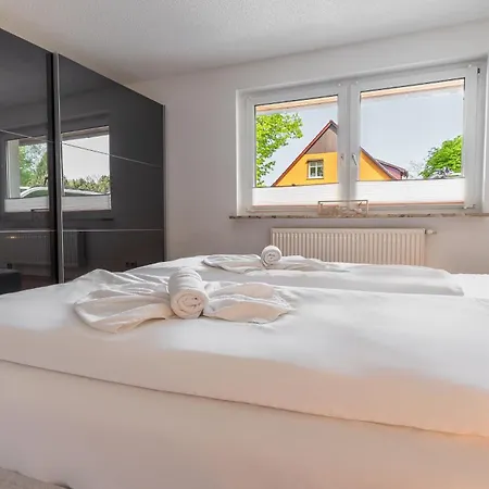 Haus 5 Elemente- Erde Mit Terrasse Und Bio-kamin Apartment Koserow